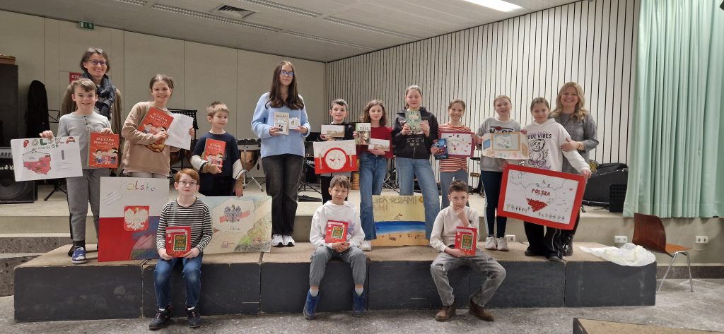 Uczniowie naszej szkoły laureatami konkursu „Polska w Moich Oczach”